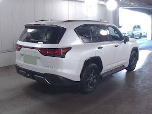 LEXUS LX600 LX600 Off-road 4WD - Image 6