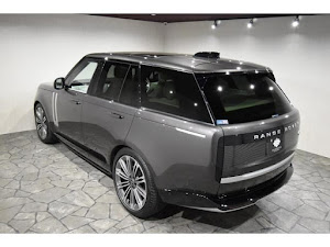 Range Rover Autobiography D300 Standard Wheel Bass - Image 6