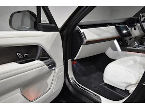 Range Rover Autobiography D300 Standard Wheel Bass - Image 9